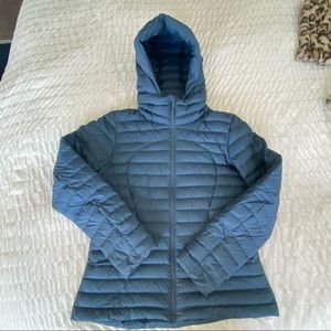 Lululemon Pack it down jacket